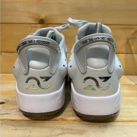 MEN'S AIR JORDAN 6 RETRO LOW GOLF 'GIFT GIVING PACK' CLEATS FD6719-001 SIZE 7.5 - Picture 4 of 8